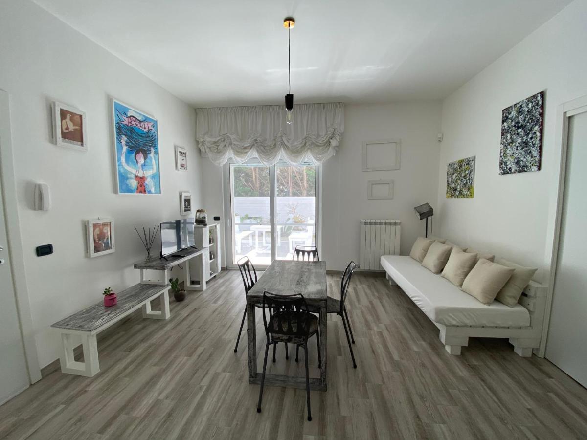 La Casa Di Nina Bed & Breakfast Lecce Eksteriør bilde